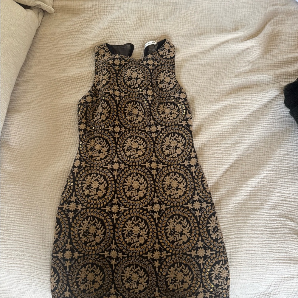 Elegant Black and Gold Patterned Dress